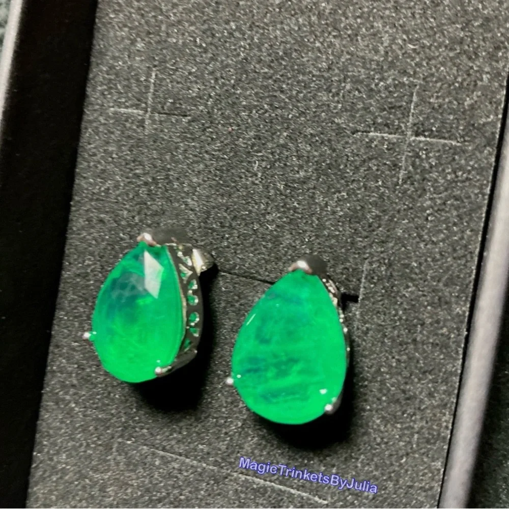 Colombian Emerald Earrings Silver Posts Pearcut Emerald Earrings